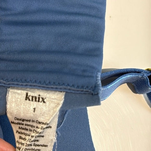 Knix Wingwoman Contour Wireless bra Blue Size 1 - Picture 6 of 7